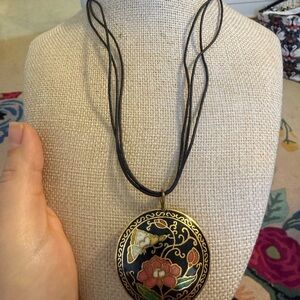 Elegant Vintage Baer SF Cloissone Black and Gold Pendant Necklace